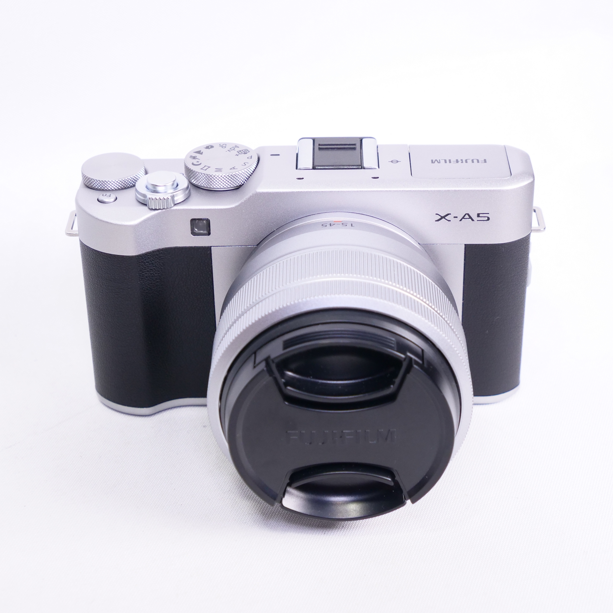 fujifilm mirrorless camera