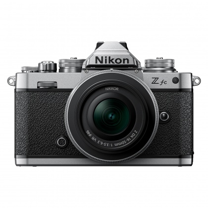 Nikon Z fc Mirrorless Camera with ZDX 16-50mm f3.5-6.3 lens Nikon Z fc Mirrorless Camera with ZDX 16-50mm f3.5-6.3 lens