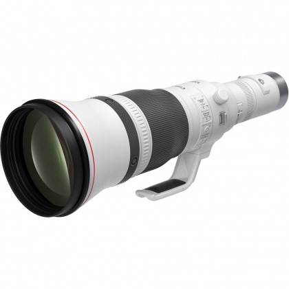 Canon RF 1200mm f8L IS USM super-telephoto lens Canon RF 1200mm f8L IS USM super-telephoto lens
