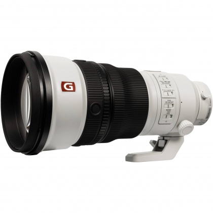 Sony FE 300mm f2.8 G Master OSS lens Sony FE 300mm f2.8 G Master OSS lens