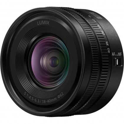 Panasonic 18-40mm Compact standard L-Mount zoom lens, Black Panasonic 18-40mm Compact standard L-Mount zoom lens, Black