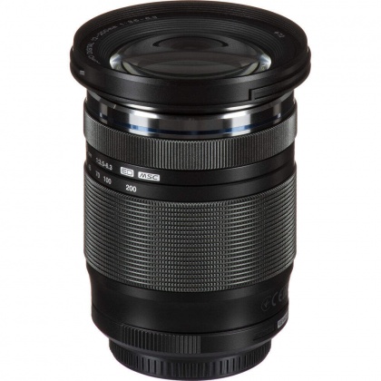 OM System M.ZUIKO Digital ED 12-200mm f3.5-6.3 lens, black OM System M.ZUIKO Digital ED 12-200mm f3.5-6.3 lens, black