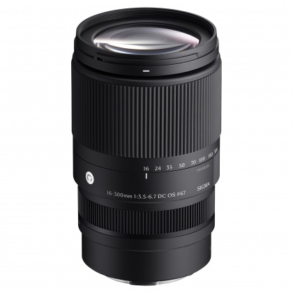 Sigma 16-300mm F3.5-6.7 DC OS | Contemporary lens for Fuji X Sigma 16-300mm F3.5-6.7 DC OS | Contemporary lens for Fuji X