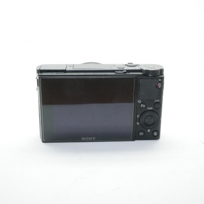 Used Sony Cybershot RX100 Mk VI digital compact camera Used Sony Cybershot RX100 Mk VI digital compact camera