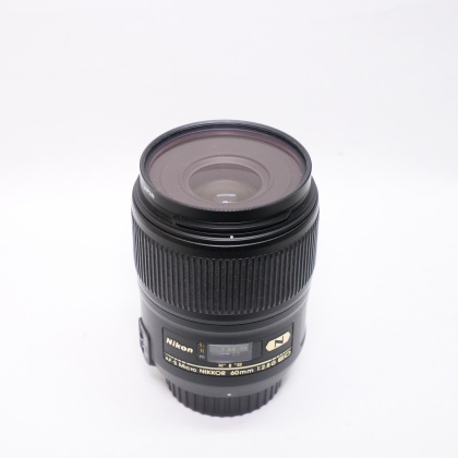 Used Nikon AF-S Nikkor Micro 60mm f2.8 G ED lens Used Nikon AF-S Nikkor Micro 60mm f2.8 G ED lens