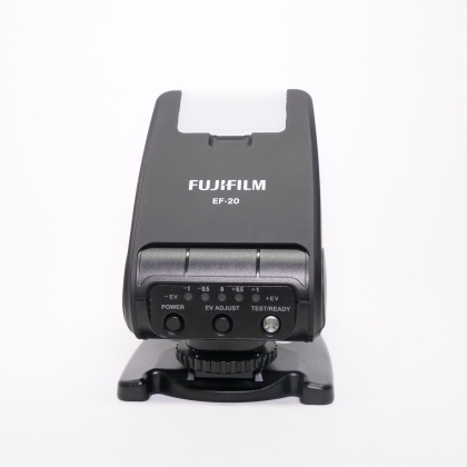 Used Fujifilm EF-20 TTL flash Used Fujifilm EF-20 TTL flash