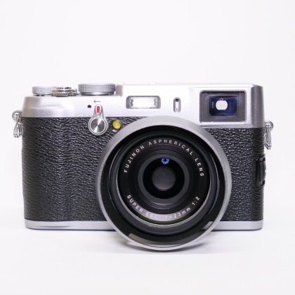 Used Fujifilm X100 digital compact camera, Silver Used Fujifilm X100 digital compact camera, Silver
