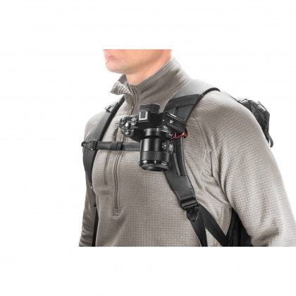 Peak Design Capture Camera Clip v3 with Plate, Eclipse Peak Design Capture Camera Clip v3 with Plate, Eclipse