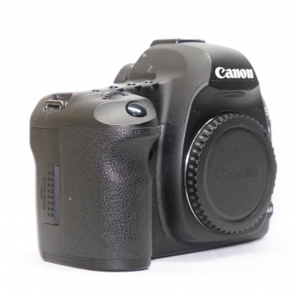 Used Canon EOS 5D Mk II DSLR body Used Canon EOS 5D Mk II DSLR body