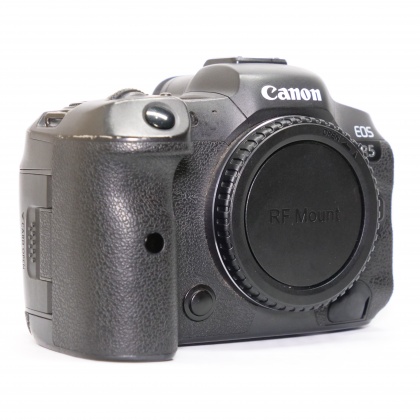 Used Canon EOS R5 Full frame Mirrorless camera body Used Canon EOS R5 Full frame Mirrorless camera body