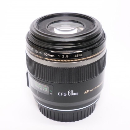 Used Canon EF-S 60mm f2.8 USM lens Used Canon EF-S 60mm f2.8 USM lens