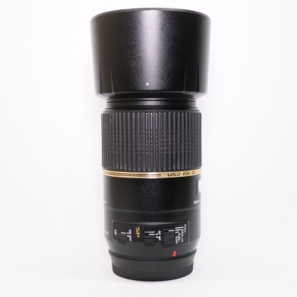 Used Tamron 90mm f2.8 VC Macro lens for Canon EOS Used Tamron 90mm f2.8 VC Macro lens for Canon EOS