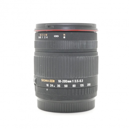 Used Sigma DC 18-200mm f3.5-6.3 lens for Canon EOS Used Sigma DC 18-200mm f3.5-6.3 lens for Canon EOS