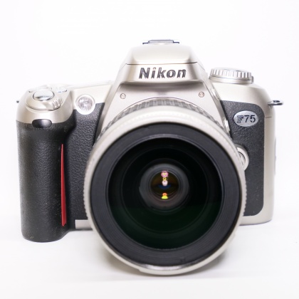 Used Nikon F75 35mm SLR with 28-80mm lens Used Nikon F75 35mm SLR with 28-80mm lens