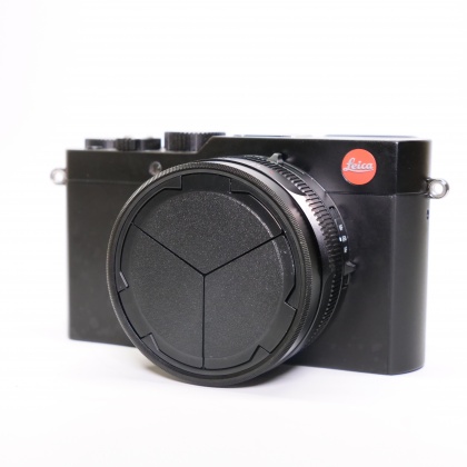 Used Leica D-Lux Typ 109 digital compact camera Used Leica D-Lux Typ 109 digital compact camera
