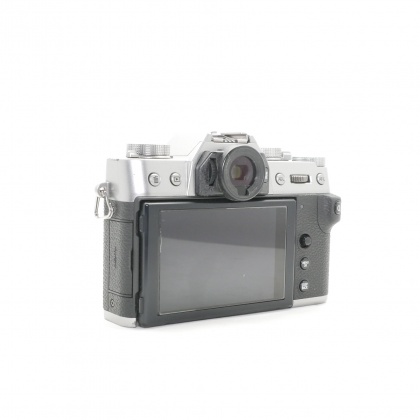 Used Fujifilm X-T30 Mirrorless camera body, silver Used Fujifilm X-T30 Mirrorless camera body, silver