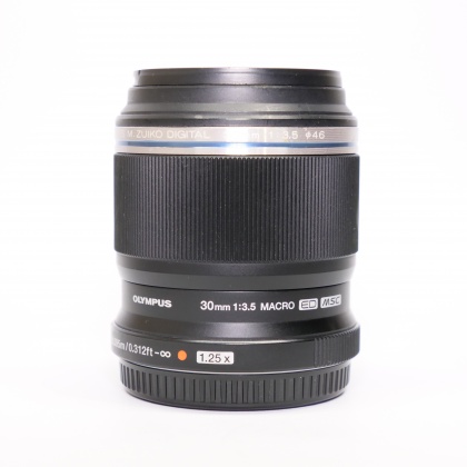 Used Olympus 30mm f3.5 Macro ED lens Used Olympus 30mm f3.5 Macro ED lens