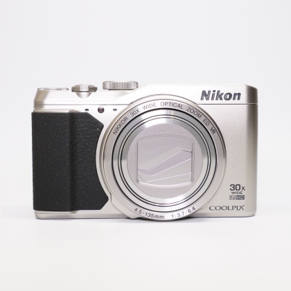 Used Nikon Coolpix S9900 digital compact camera Used Nikon Coolpix S9900 digital compact camera