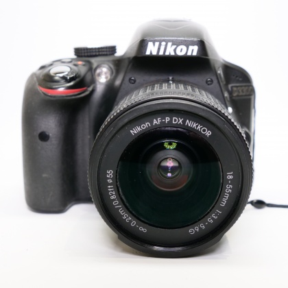 Used Nikon D3300 DSLR with 18-55mm lens Used Nikon D3300 DSLR with 18-55mm lens