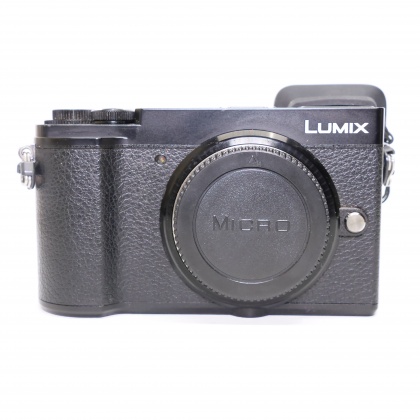 Used Panasonic DC-GX9 Mirrorless camera body Used Panasonic DC-GX9 Mirrorless camera body