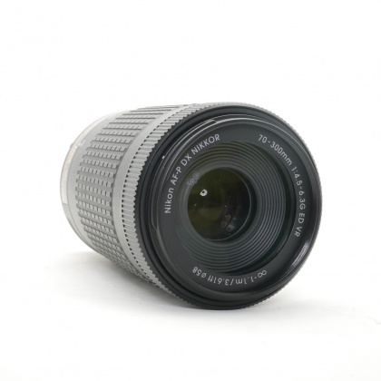Used Nikon AF-P DX 70-300mm f/4.5-6.3 ED VR Lens Used Nikon AF-P DX 70-300mm f/4.5-6.3 ED VR Lens