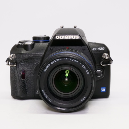 Used Olympus E-420 DSLR camera with 14-42mm lens Used Olympus E-420 DSLR camera with 14-42mm lens