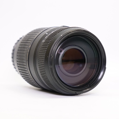 Used Tamron 70-300mm f4-5.6 lens for Sony Alpha A mount Used Tamron 70-300mm f4-5.6 lens for Sony Alpha A mount