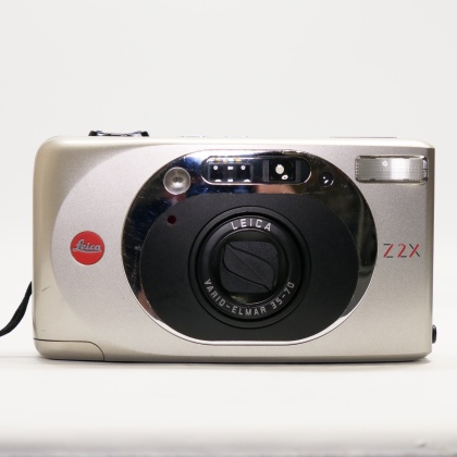 Used Leica Z2X 35mm compact camera Used Leica Z2X 35mm compact camera