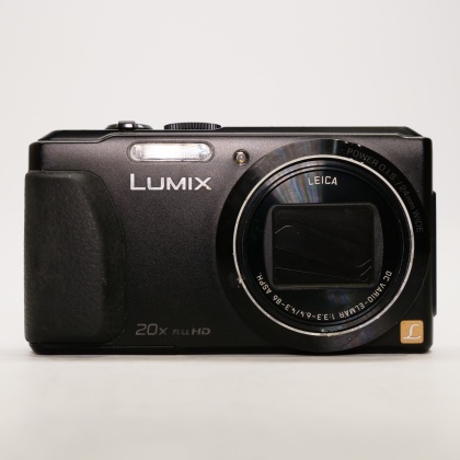 Used Panasonic Lumix TZ40 digital compact camera Used Panasonic Lumix TZ40 digital compact camera