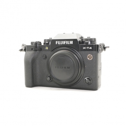 Used Fujifilm X-T4 Mirrorless camera body, Black Used Fujifilm X-T4 Mirrorless camera body, Black