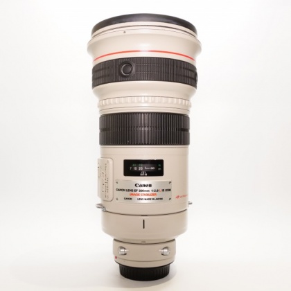 Used Canon EF 300mm F2.8L IS USM lens Used Canon EF 300mm F2.8L IS USM lens