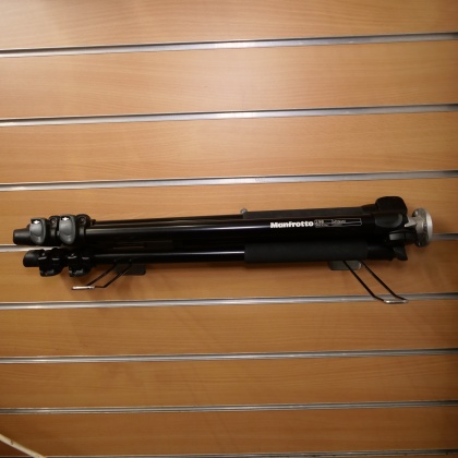 Used Manfrotto 294A3 Tripod lens Used Manfrotto 294A3 Tripod lens