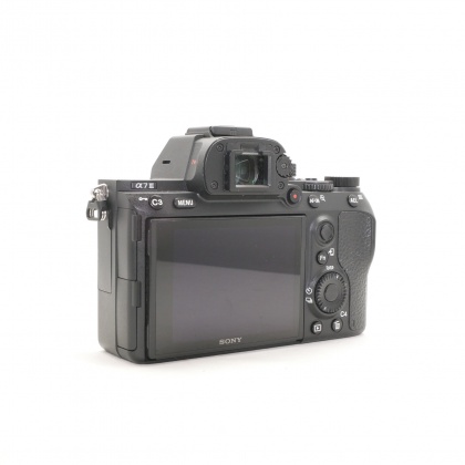 Used Sony Alpha 7 III Mirrorless camera body Used Sony Alpha 7 III Mirrorless camera body