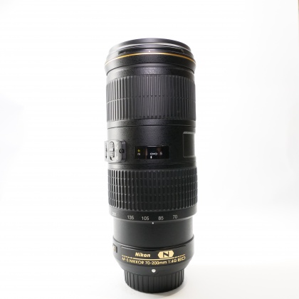 Used Nikon AF-S 70-200mm f4 G ED VR lens Used Nikon AF-S 70-200mm f4 G ED VR lens