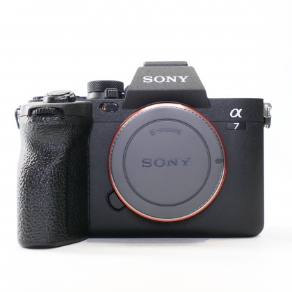 Used Sony Alpha 7 IV Mirrorless camera body Used Sony Alpha 7 IV Mirrorless camera body
