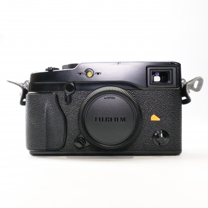 Used Fujifilm X-Pro 1 Mirrorless camera body, black Used Fujifilm X-Pro 1 Mirrorless camera body, black