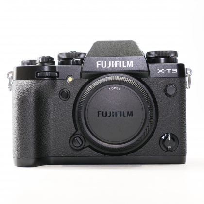Used Fujifilm X-T3 Mirrorless camera body, black Used Fujifilm X-T3 Mirrorless camera body, black