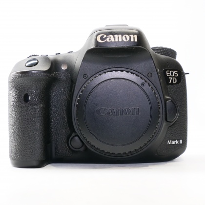 Used Canon EOS 7D Mk II DSLR body Used Canon EOS 7D Mk II DSLR body