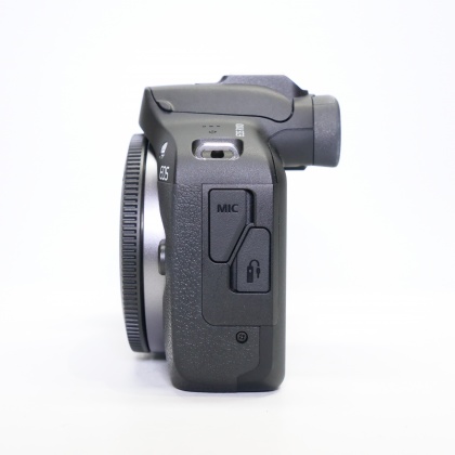 Used Canon EOS R100 Mirrorless camera body Used Canon EOS R100 Mirrorless camera body