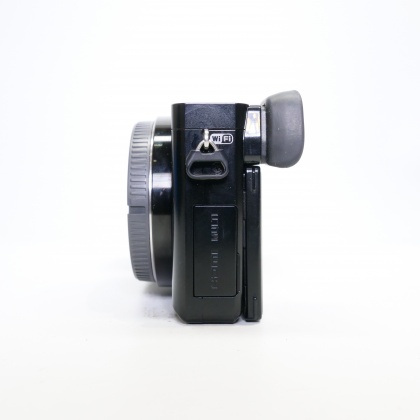 Used Sony A6000 Mirrorless camera body Used Sony A6000 Mirrorless camera body