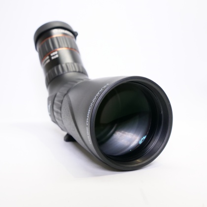Used Celestron Hummingbird 9-27x46 ED micro spotting scope Used Celestron Hummingbird 9-27x46 ED micro spotting scope