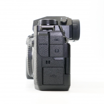 Used Fujifilm X-H2 Mirrorless camera body, black Used Fujifilm X-H2 Mirrorless camera body, black