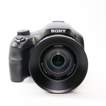 Used Sony HX400V bridge camera Used Sony HX400V bridge camera