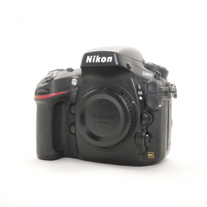 Used Nikon D800 DSLR body Used Nikon D800 DSLR body