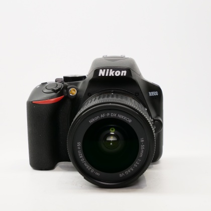 Used Nikon D3500 DSLR with 18-55mm lens Used Nikon D3500 DSLR with 18-55mm lens