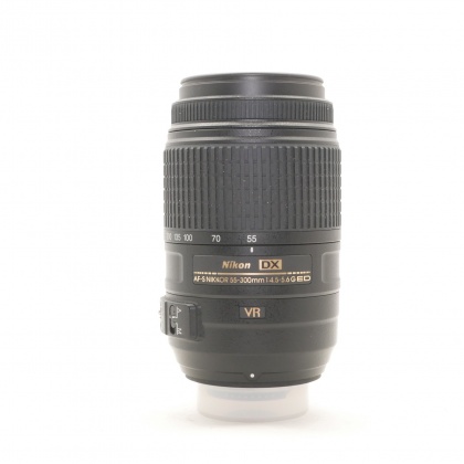 Used Nikon AF-S DX 55-300mm f4-5.6 ED VR lens Used Nikon AF-S DX 55-300mm f4-5.6 ED VR lens