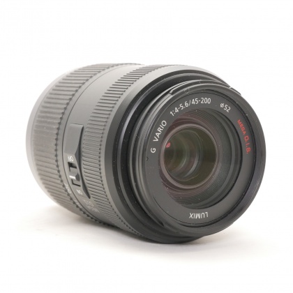 Used Panasonic Lumix G Vario 45-200mm f/4-5.6 Mega O.I.S lens Used Panasonic Lumix G Vario 45-200mm f/4-5.6 Mega O.I.S lens