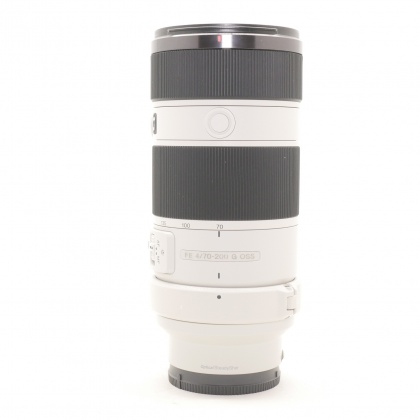 Used Sony FE 70-200mm f4 OSS zoom lens Used Sony FE 70-200mm f4 OSS zoom lens