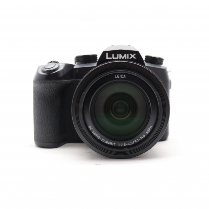 Used Panasonic Lumix FZ1000 MK II bridge camera Used Panasonic Lumix FZ1000 MK II bridge camera