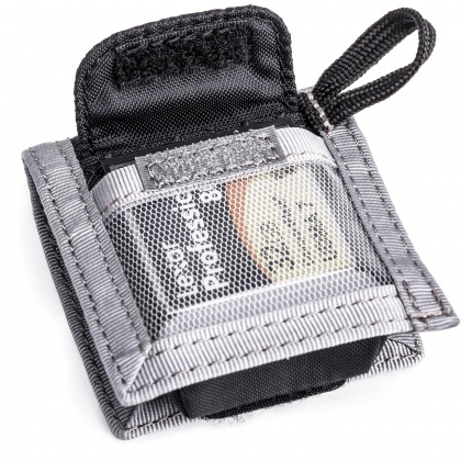 Think Tank CF/SD/CF + Battery Wallet Think Tank CF/SD/CF + Battery Wallet